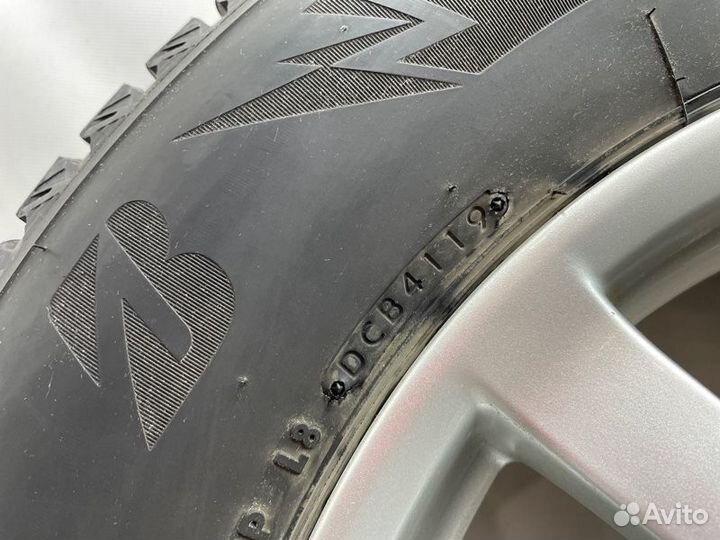 R17 Bridgestone Blizzak DM-V3 235/65, PCD 5x130 DIA 71.6