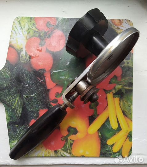 Машинка для закатки банок домашняя консервация