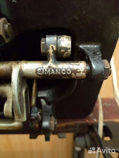 Швейная машина Singer