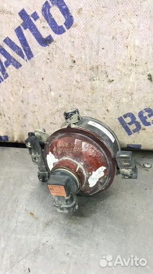 Противотуманная фара передняя правая Ford Focus 2