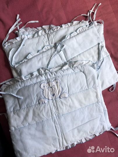 Бамперы на кроватку