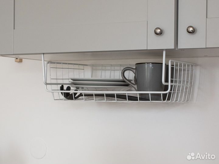 Корзина навесная полка в шкаф металлическая