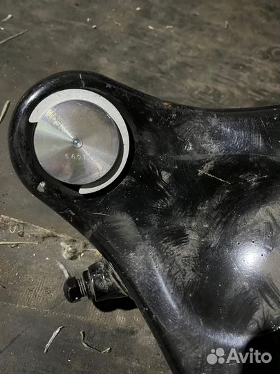 Рычаг нижний land cruiser 100