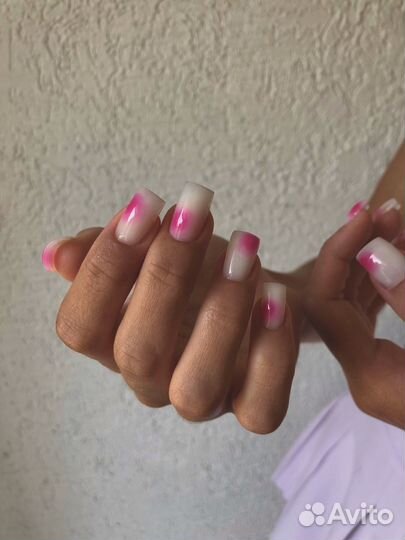 Наращивание ногтей