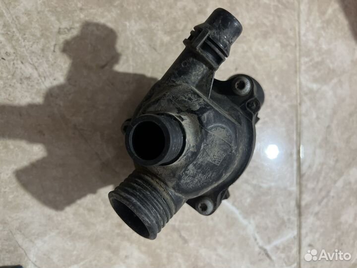 Термостат на bmw 5 e60/e61