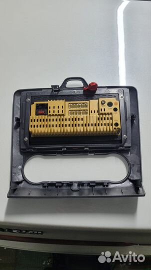 Продам магнитолу на андроиде Форд 2