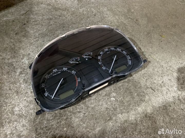 Приборная панель skoda octavia a4