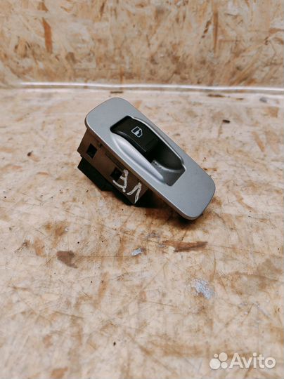 Кнопка стеклоподъемника Chery Tiggo (T11)