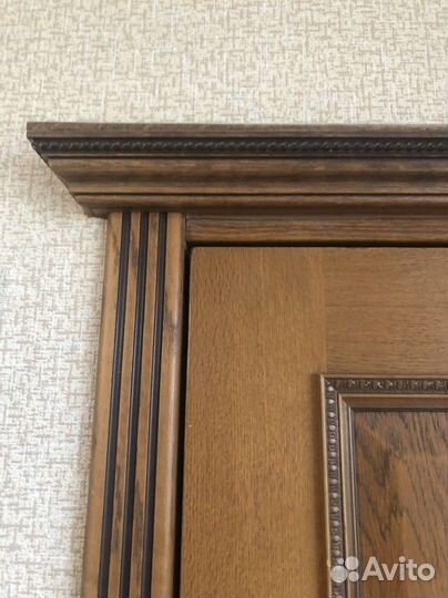 Дверь из натурального дерева