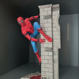 Spider man от Diamond select toys