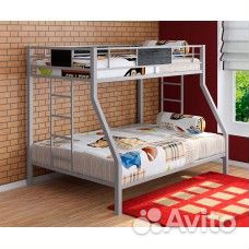 Двухъярусная кровать