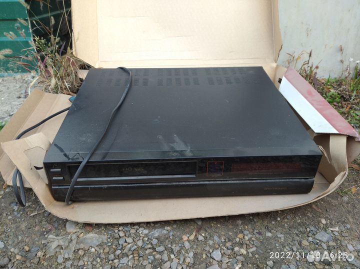 Видеомагнитофон электроника вмц 8220