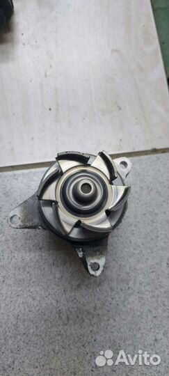 Помпа Мазда 6 GH 2.0