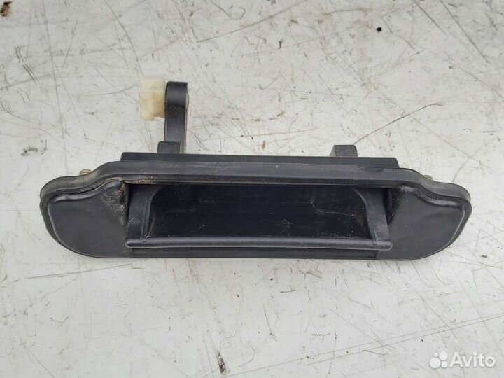 Ручка открывания багажника наружная Mazda 323 bj