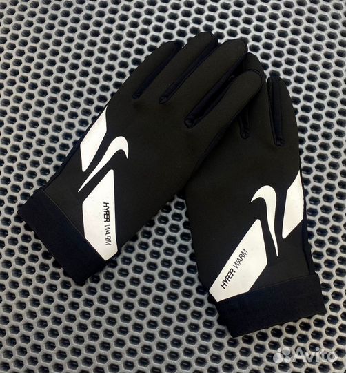 Пeрчатки Nike