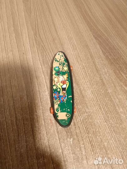 Скейт для пальцев