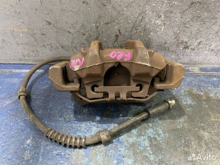 Суппорт передний левый Bmw 1 F20