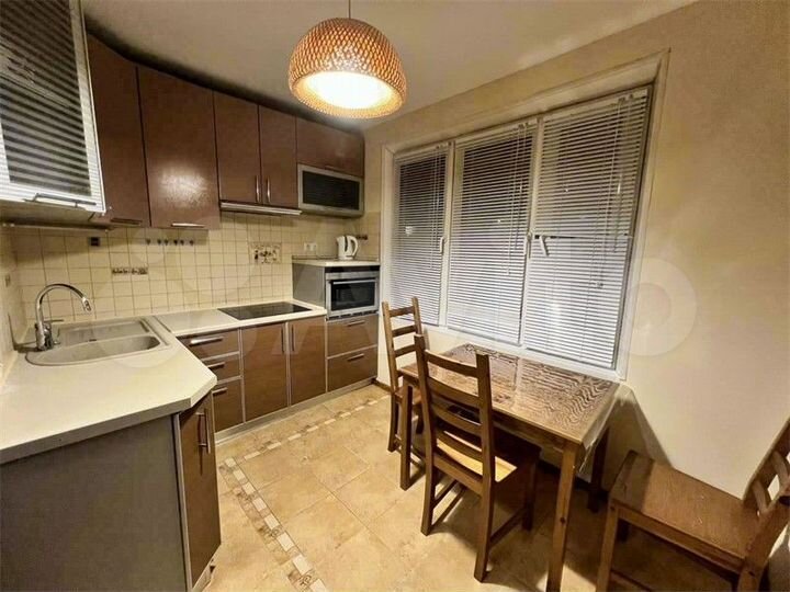 1-к. квартира, 34 м², 1/9 эт.