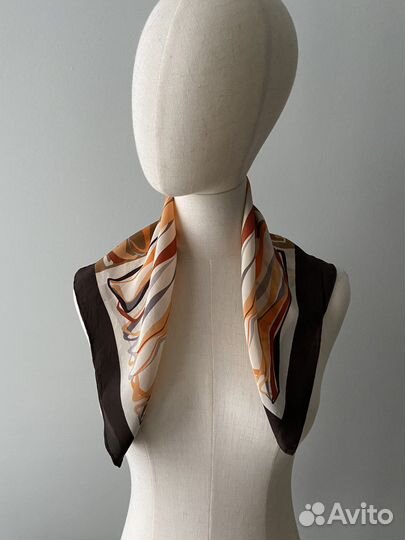 Платок шелковый женский