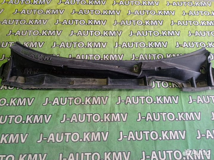 Решетка стеклоочистителя (планка под лобовое стекл