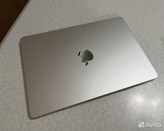 Apple macbook air m3 на гарантии