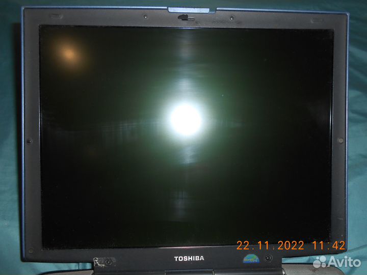 Ноутбук бу (древний) toshiba satellite A25-S2792
