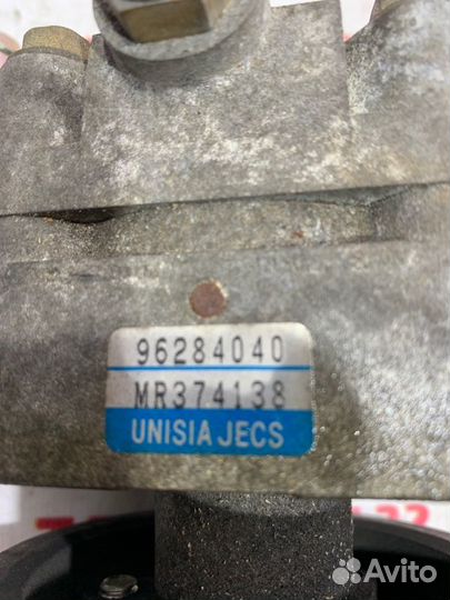 Гидроусилитель Mitsubishi Challenger K99 6G74 1999