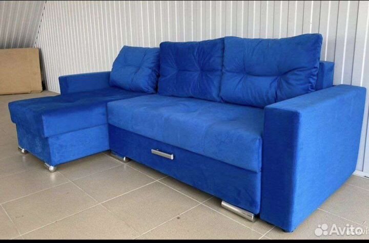 Диван угловой
