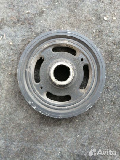 Шкив коленвала Nissan Note E11 HR15