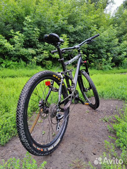 Двухподвесный велосипед Stark