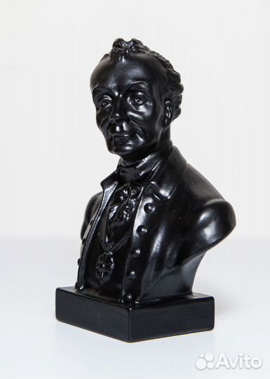 Бюст Каслинское литье