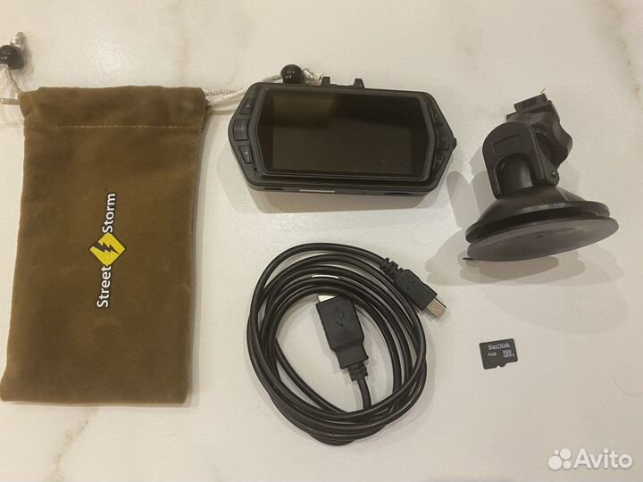 Видеорегистратор Street storm cvr 705hd