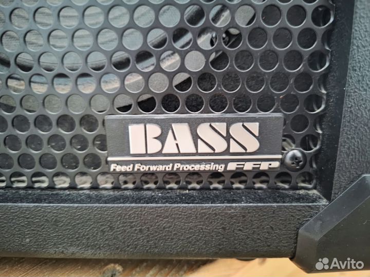 Roland Cube 20XL Bass Комбоусилитель для бас гитар