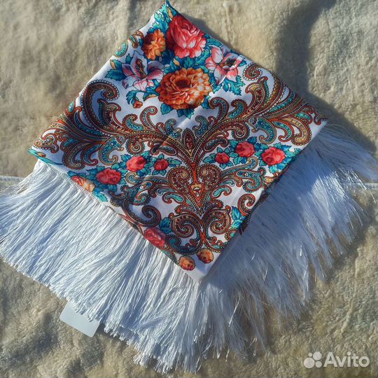 Платки, новые