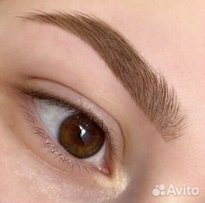 Мастер бровист