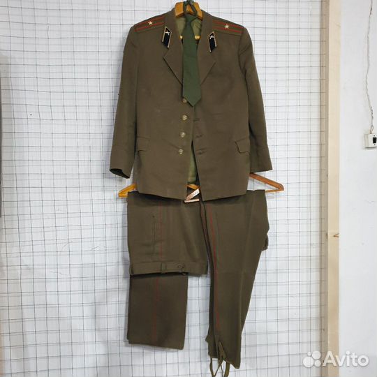 Форменая одежда