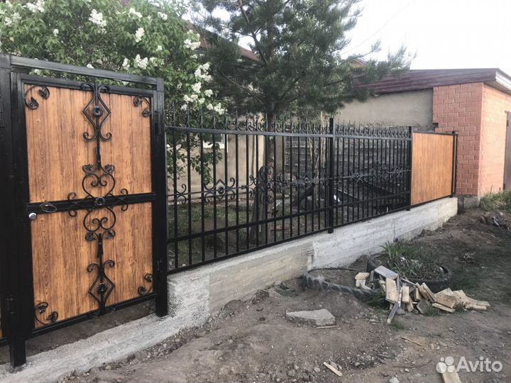 Заборы из профнастила, сетки