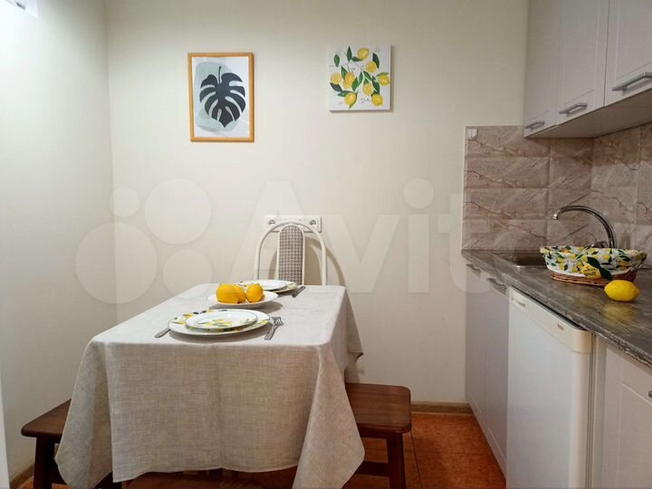 2-к. квартира, 40 м², 4/8 эт.