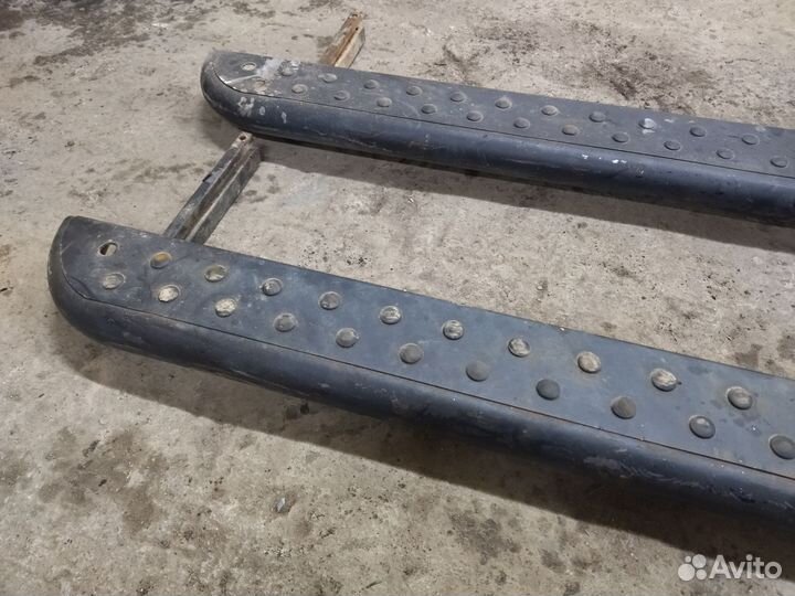 Подножки на ниву 2121