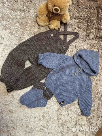Вязаный костюм детский новый