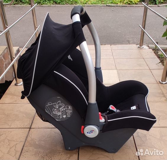 Автокресло Klippan Dinofix