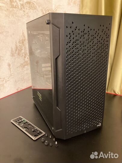 Корпус aerocool