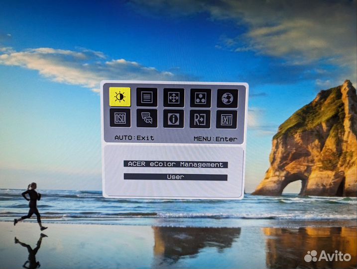 Монитор Acer 21.5