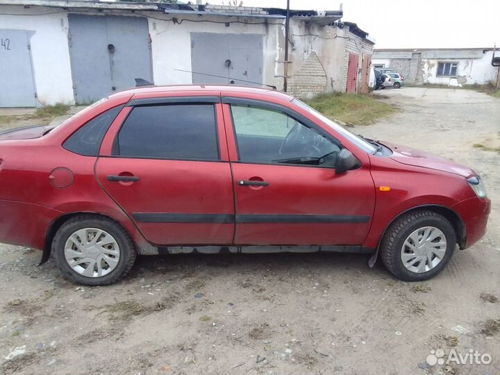 LADA Granta 1.6 МТ, 2012, 183 000 км