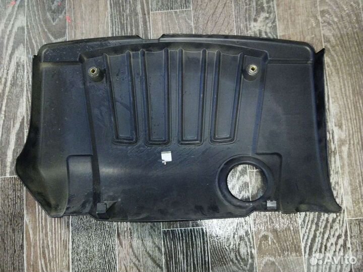 Крышка двс декоративная Opel Z18XE