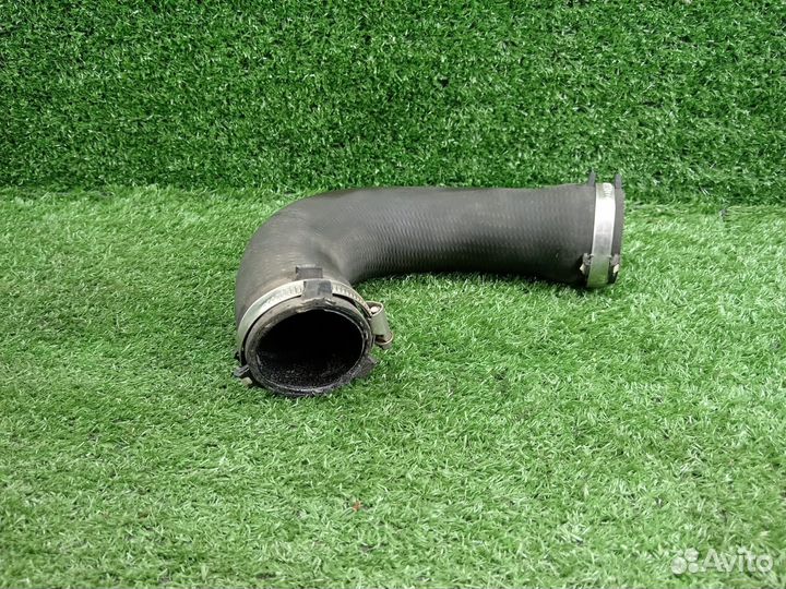 Патрубок интеркулера левый 8K0145709H Audi A4 B8 8