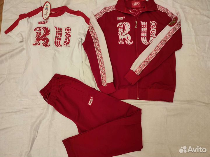 Спортивный костюм новый