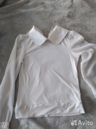 Блузка белая