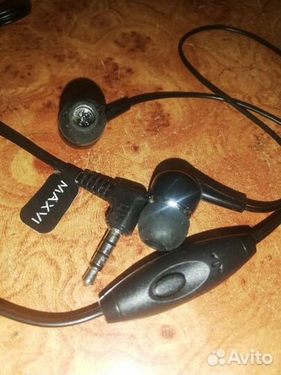 Наушники