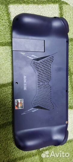 Портативная игровая приставка